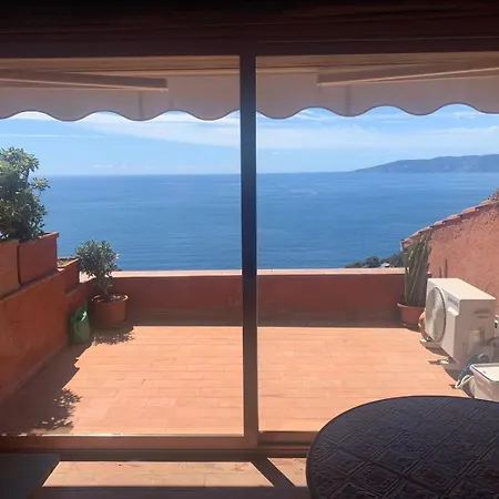 A Seaside Apartment With A Terrace&Private Beach Porto Santo Stefano  Extérieur photo